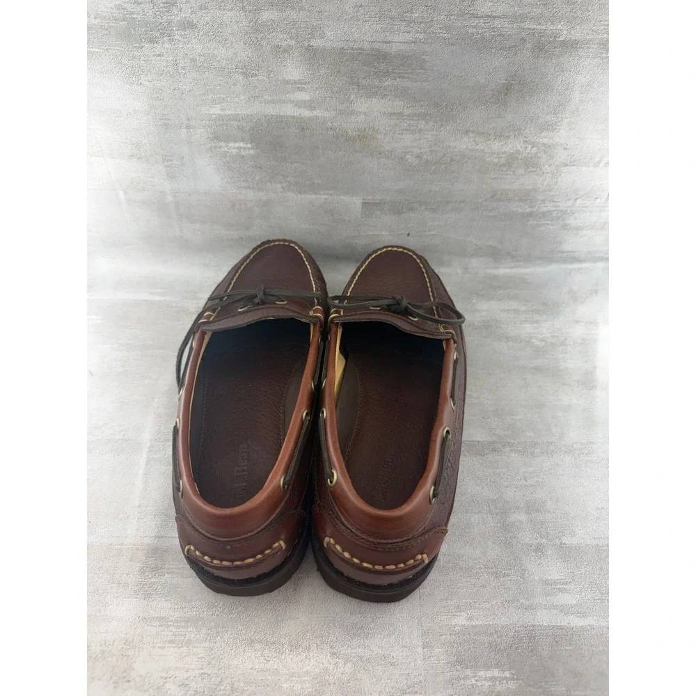 LL Bean Men Sz 9D Brown Leather Lug Sole Boat Shoes Camp Mocs 273080